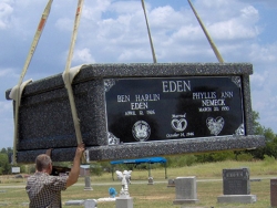 Side-by-side basic mausoleum deep gray in Beggs, OK